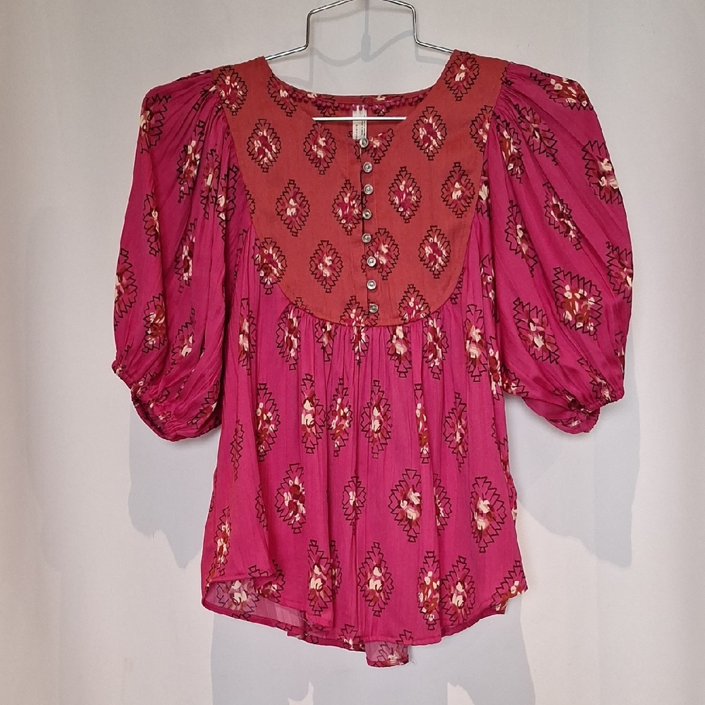 By Anthropologie Pink Patterned Puff-Sleeve Boho Henley Blouse